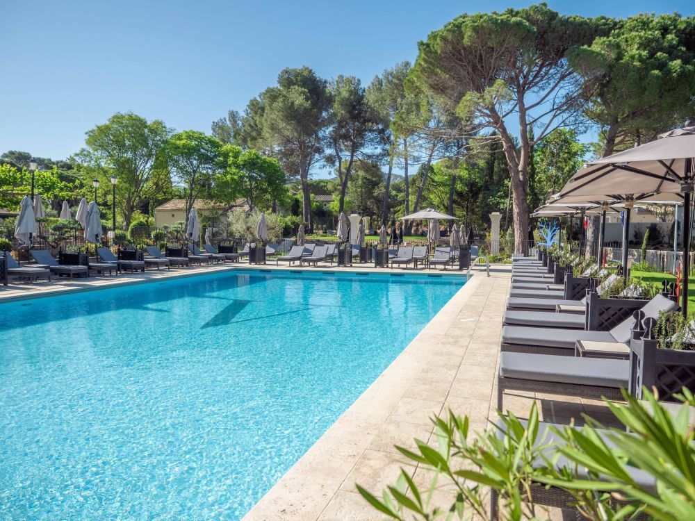 Vallon de Valrugues & Spa – piscine