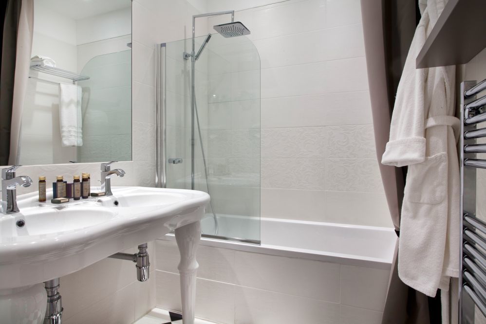 Vallon de Valrugues & Spa – rooms