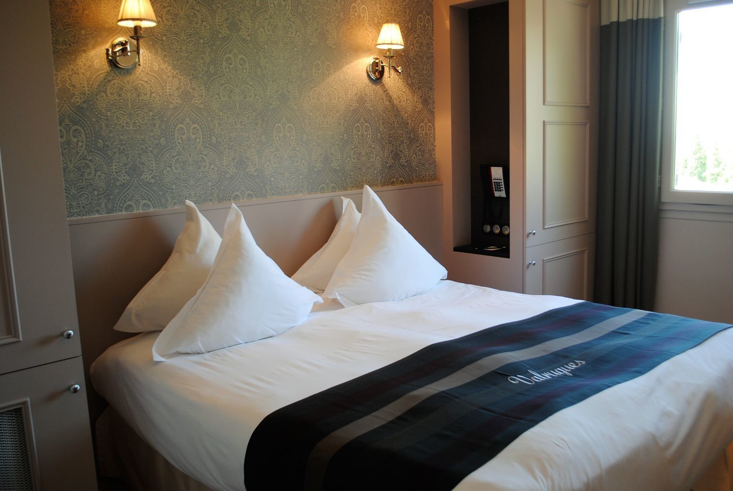 Vallon de Valrugues & Spa – rooms