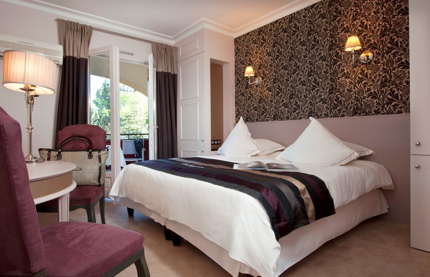 Vallon de Valrugues & Spa – rooms