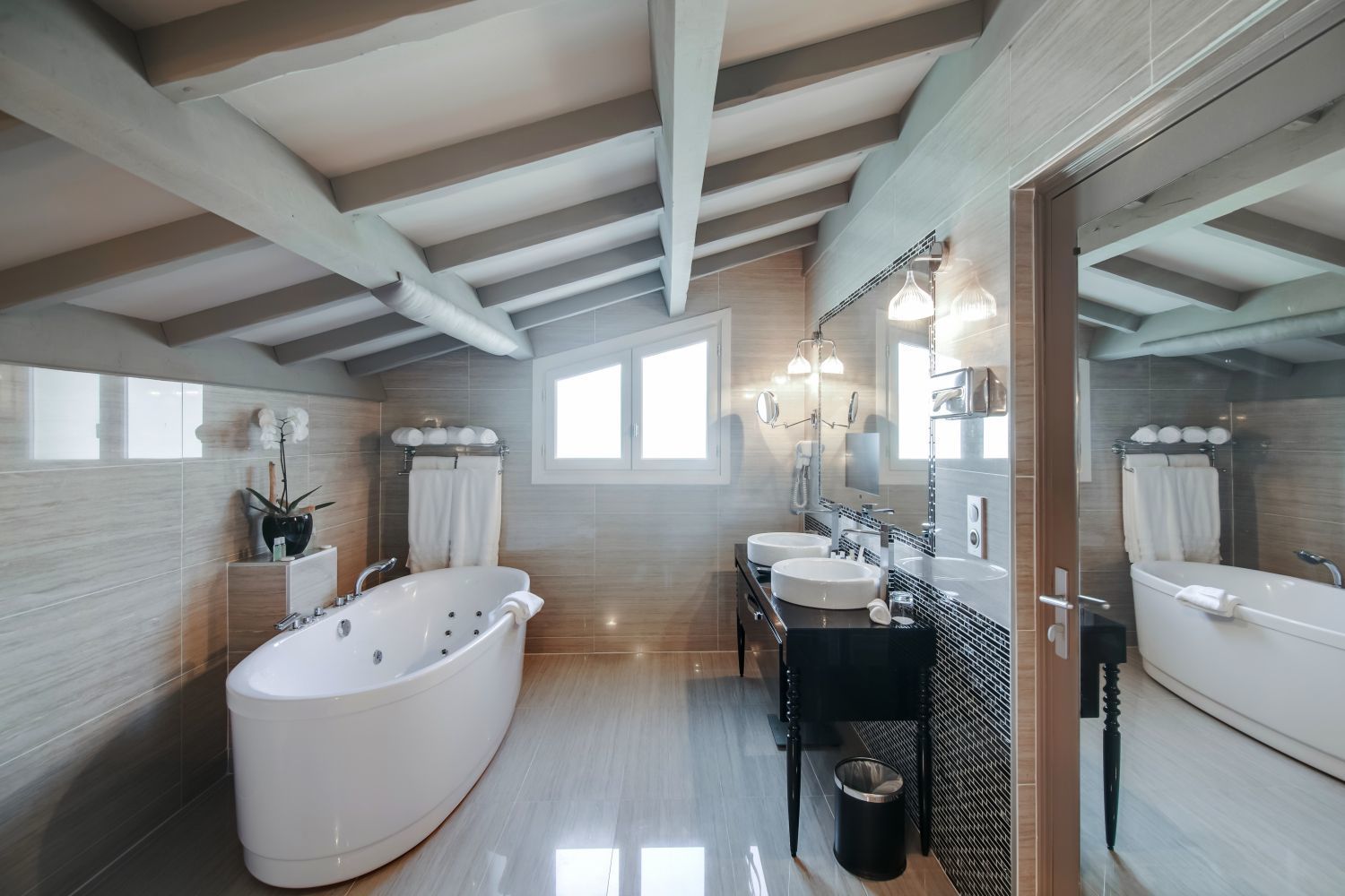 Vallon de Valrugues & Spa – suites
