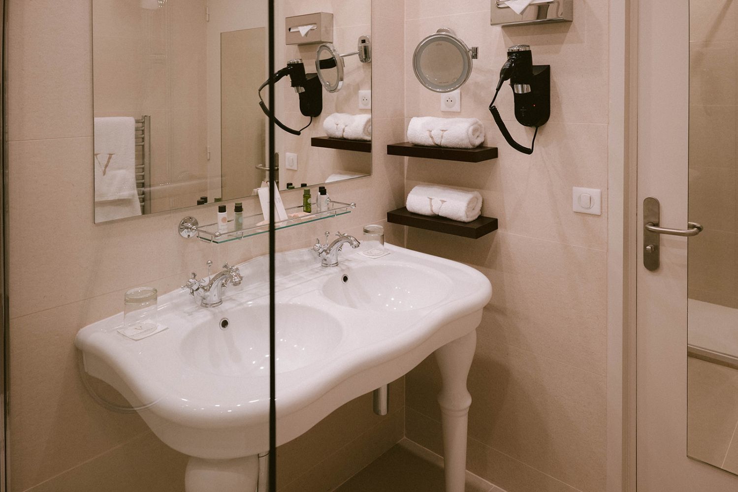 Vallon de Valrugues & Spa – suites